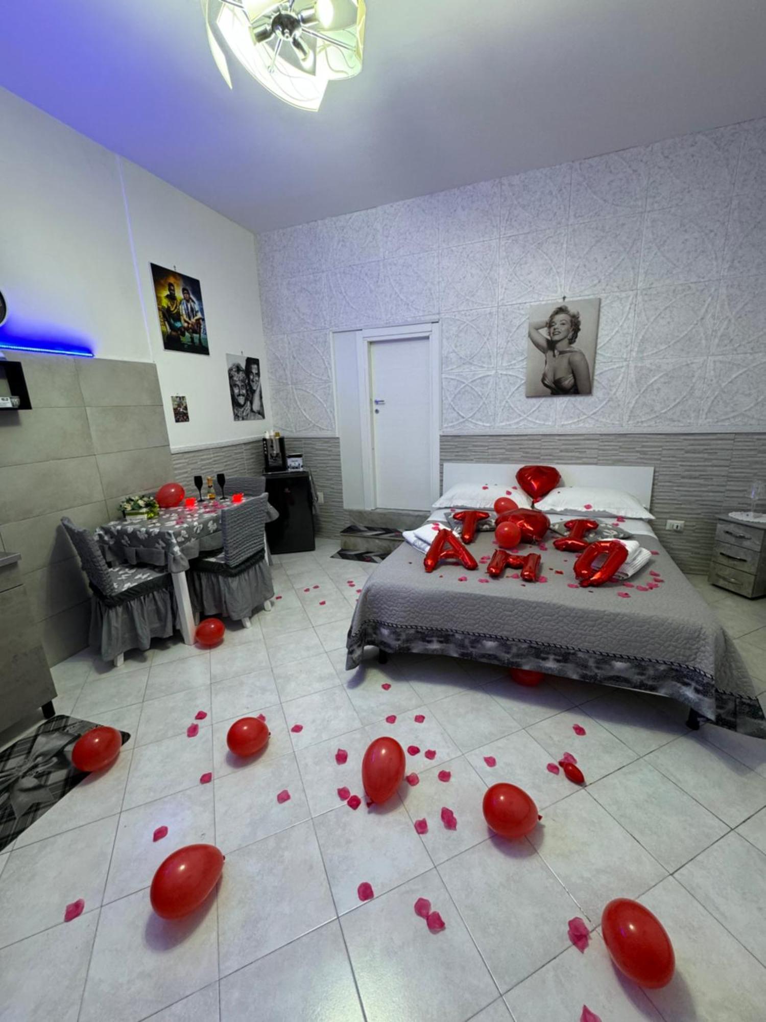 Da Rosaria Villa เนเปิลส์ ภายนอก รูปภาพ